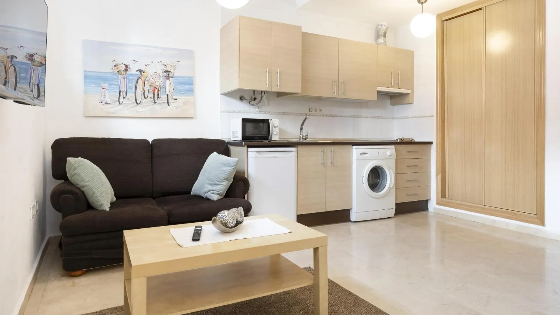 Cozy Central Studio In Pasaje Olletas Málaga